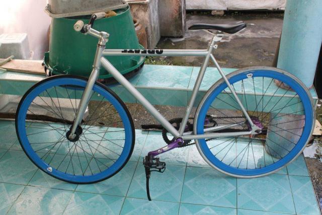 Name:  380408_255177131197559_100001158222520_712376_15124212_n.jpg
Views: 952
Size:  51.3 KB