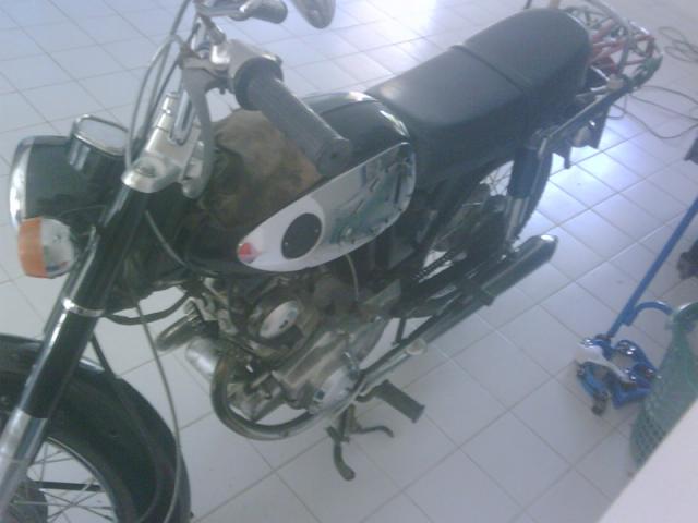Name:  IMG00243-20110909-1534.jpg
Views: 271
Size:  31.1 KB