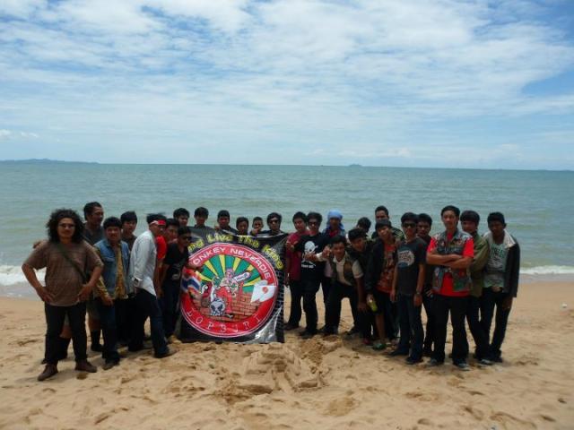 Name:  311911_144364368986570_100002390246294_245041_2152215_n.jpg
Views: 739
Size:  41.5 KB