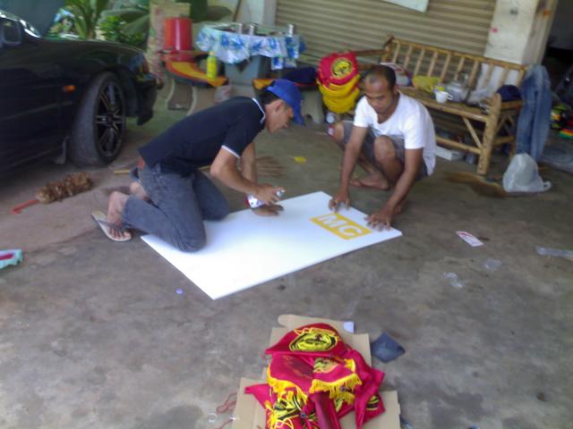 Name:  12112011532.jpg
Views: 342
Size:  38.4 KB