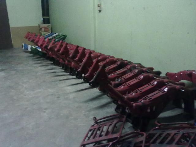 Name:  06052011843.jpg
Views: 2871
Size:  29.9 KB