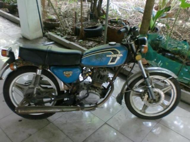 Name:  315494_189294074474056_100001803931479_406886_4868161_n.jpg
Views: 3825
Size:  49.1 KB