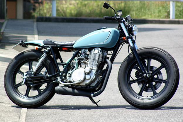 Name:  big_moon_sr400.jpg
Views: 607
Size:  54.5 KB