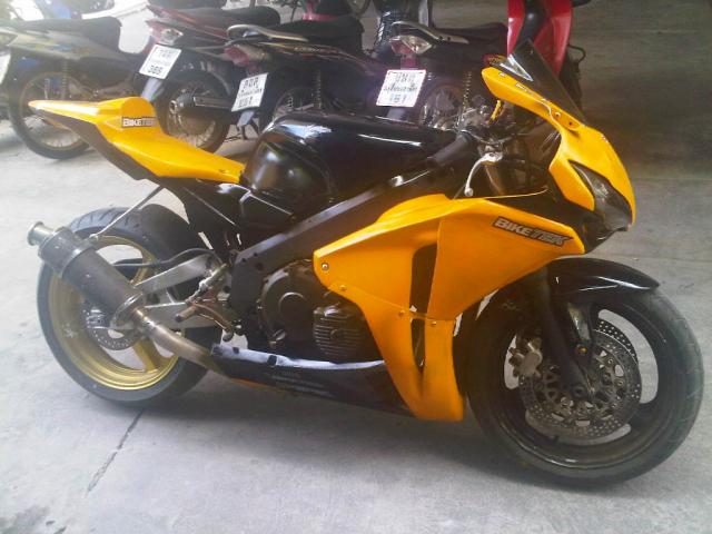 Name:  IMG00758-20111120-1123.jpg
Views: 4035
Size:  45.8 KB