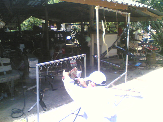 Name:  24102011(003).jpg
Views: 875
Size:  108.4 KB