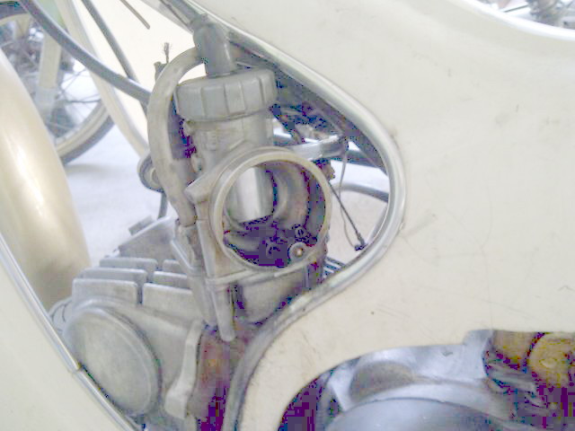 Name:  Din Daeng-20111118-00516.jpg
Views: 344
Size:  58.4 KB