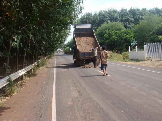 Name:  DSC00048.jpg
Views: 121
Size:  53.6 KB