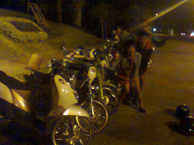 Name:  Ҿ0061.jpg
Views: 60
Size:  101.7 KB