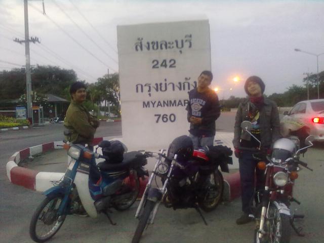 Name:  011020112736.jpg
Views: 186
Size:  35.5 KB