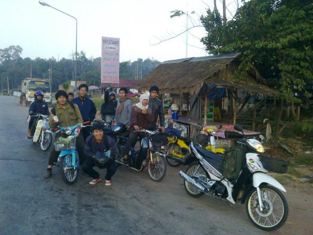 Name:  388091_272684062783759_100001265022200_834411_1499245056_n.jpg
Views: 610
Size:  51.3 KB