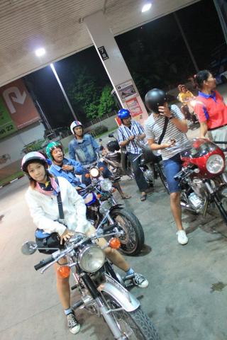 Name:  385410_138783199564621_100002988243797_168074_789929825_n.jpg
Views: 136
Size:  33.2 KB