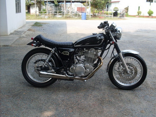 Name:  sr400.jpg
Views: 1477
Size:  121.3 KB