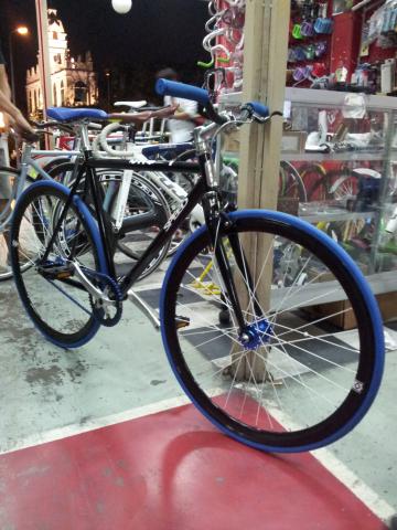 Name: 2011-12-10 23.16.24.jpg
Views: 1491
Size: 39.3 KB