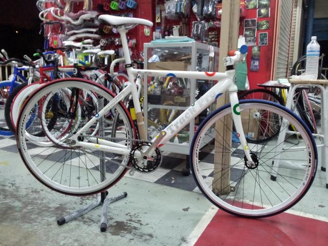 Name:  2011-12-14 00.27.03.jpg
Views: 1494
Size:  69.9 KB