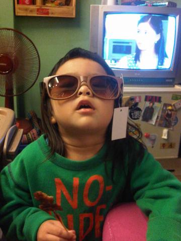 Name:  IMG01575-20111216-2205.jpg
Views: 616
Size:  26.7 KB