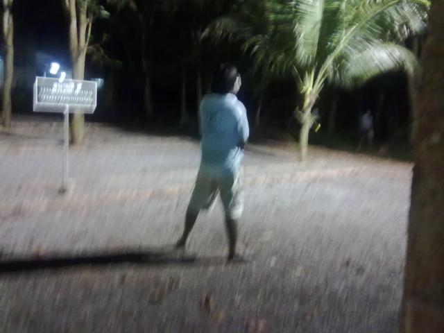 Name:  08102011560.jpg
Views: 152
Size:  30.5 KB