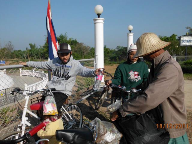 Name:  IMG_0104.jpg
Views: 159
Size:  52.5 KB