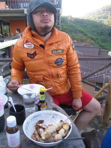 Name:  IMG_0825.jpg
Views: 108
Size:  35.4 KB