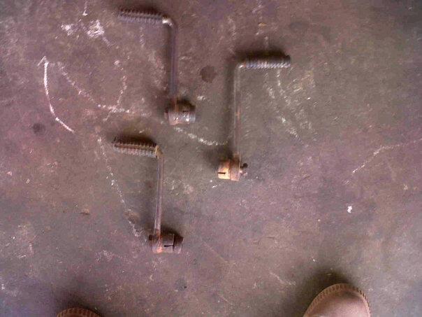 Name:  406374_145075098936533_100003021310445_184304_1280064272_n.jpg
Views: 589
Size:  39.1 KB