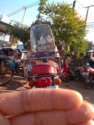 Name:  Alex Zah0923.jpg
Views: 445
Size:  38.6 KB