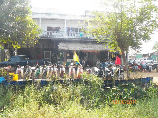 Name:  100_0040.jpg
Views: 1657
Size:  79.5 KB