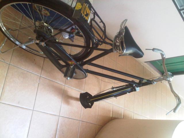 Name:  Lat Krabang-20120102-00376.jpg
Views: 458
Size:  38.7 KB