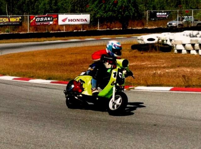 Name:  408197_204984749596530_100002550185190_418595_358383502_n.jpg
Views: 698
Size:  54.1 KB