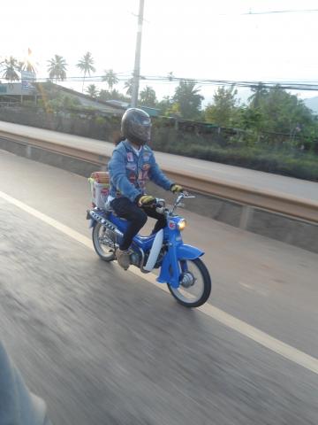 Name:  DSC01429.jpg
Views: 1122
Size:  21.4 KB