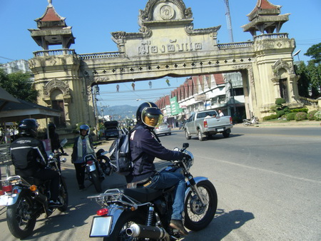 Name:  010.jpg
Views: 354
Size:  97.3 KB