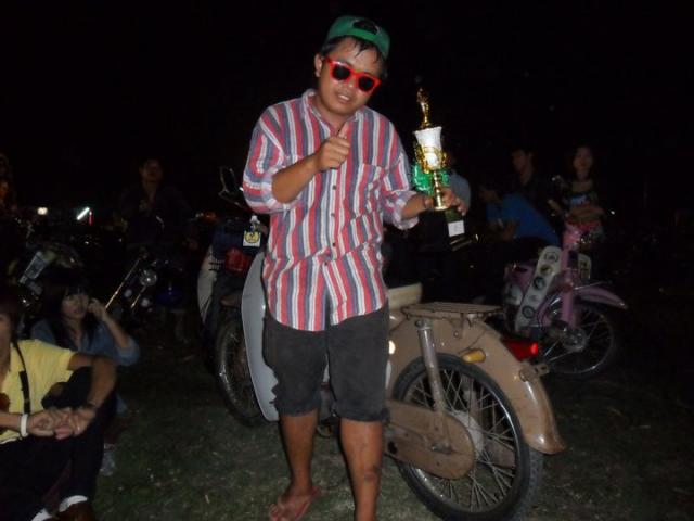 Name:  207774_211890008823366_100000071043573_894331_2626795_n.jpg
Views: 402
Size:  31.9 KB