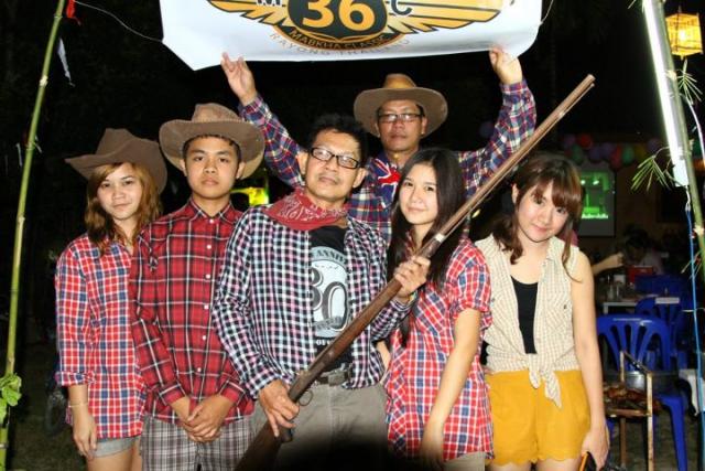 Name:  381510_174428642658229_100002732841122_223914_2068623766_n.jpg
Views: 110
Size:  59.2 KB