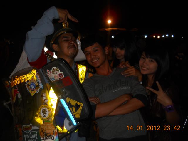 Name:  DSCN8598.jpg
Views: 920
Size:  31.3 KB