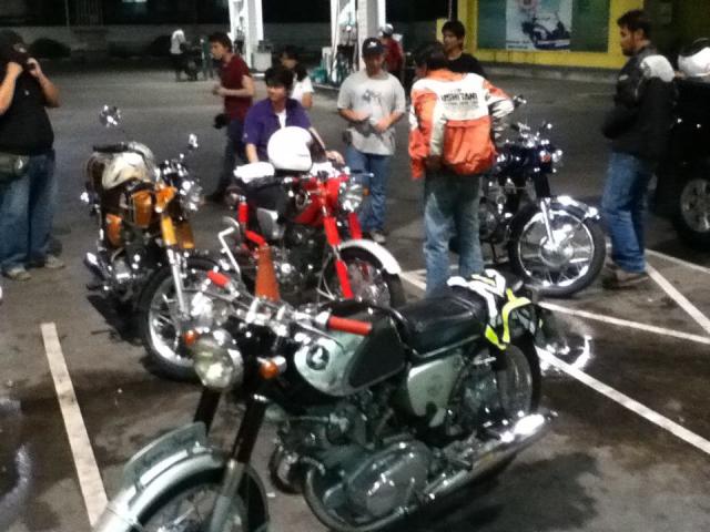 Name:  402852_205220079572346_100002530654472_387537_1298071705_n.jpg
Views: 534
Size:  54.4 KB