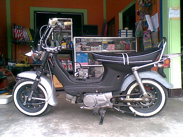 Name:  19082011.jpg
Views: 800
Size:  84.0 KB