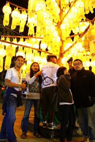 Name:  397955_283845951682864_100001723856068_664161_1627264659_n.jpg
Views: 668
Size:  34.4 KB