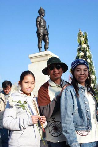 Name:  430346_283884311679028_100001723856068_664285_1035665935_n.jpg
Views: 332
Size:  27.3 KB