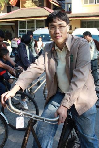 Name:  166918_283887751678684_100001723856068_664305_83855346_n.jpg
Views: 338
Size:  33.0 KB