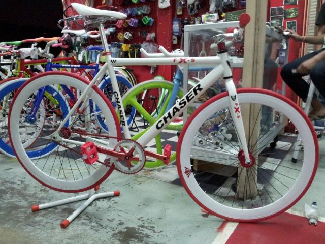 Name:  386335_295755383780993_100000396005518_995942_1623030870_n[1].jpg
Views: 2365
Size:  67.8 KB