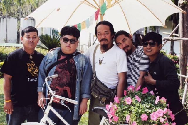 Name:  407083_284647778269348_100001723856068_665677_291240618_n.jpg
Views: 287
Size:  53.8 KB