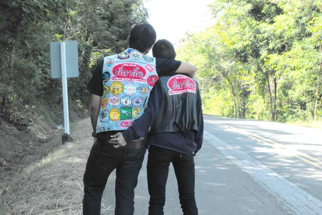 Name:  174925_127839367309003_100002488214310_173581_2815335_o (2)_exposure.jpg
Views: 772
Size:  60.6 KB