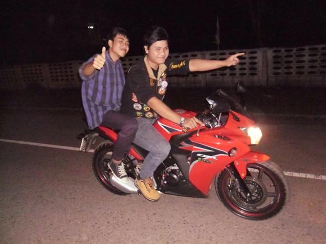 Name:  423289_272097702860811_100001817510293_652725_1059898529_n.jpg
Views: 614
Size:  37.3 KB