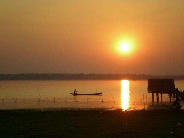 Name:  422423_235752376510137_100002261306181_535315_34640435_n.jpg
Views: 74
Size:  17.4 KB