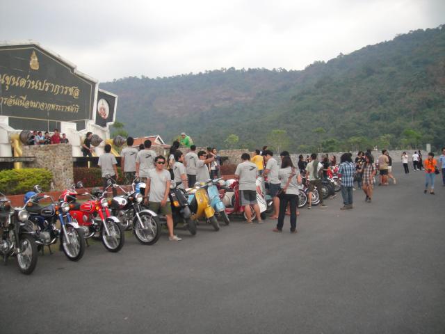 Name:  DSC01979.jpg
Views: 328
Size:  40.1 KB
