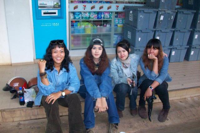 Name:  408213_321411347881763_187828055_n.jpg
Views: 124
Size:  46.0 KB