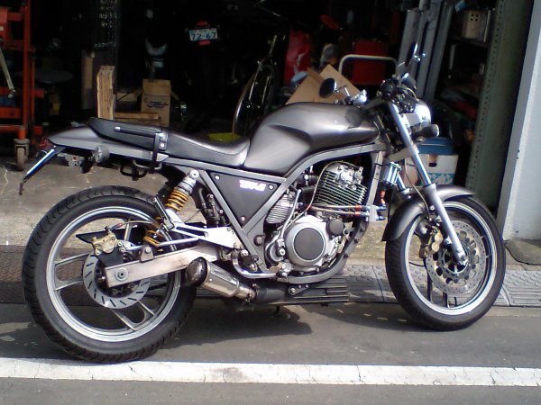 Name:  070731-1jk_00.JPG
Views: 1241
Size:  79.8 KB