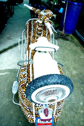 Name:  394067_2451687741679_1536574078_31754302_377763258_n.jpg
Views: 790
Size:  41.1 KB