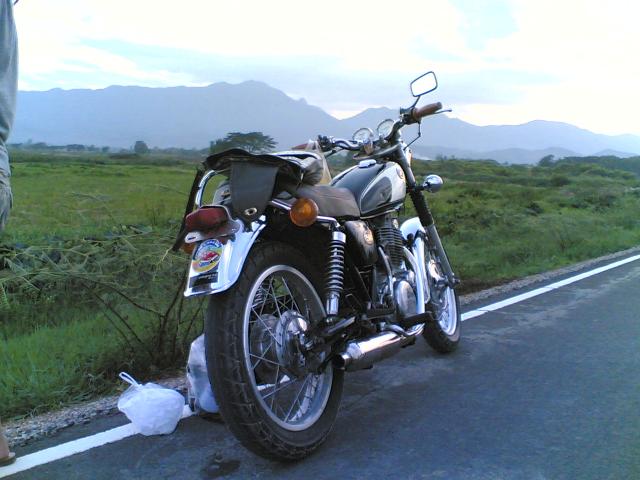 Name:  28052010(017).jpg
Views: 364
Size:  45.8 KB