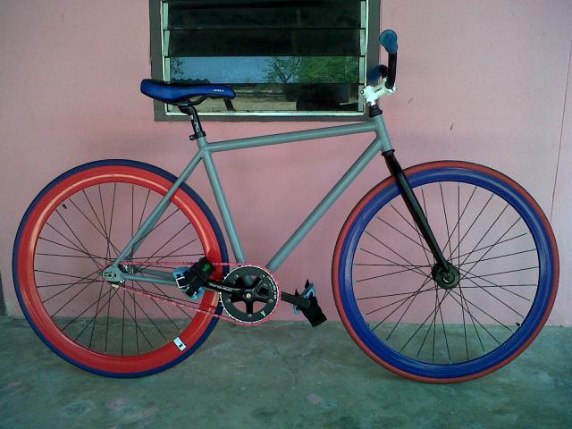 Name:  IMG00417-20120222-1208.jpg
Views: 439
Size:  48.6 KB