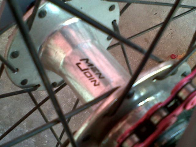 Name:  IMG00434-20120222-1220.jpg
Views: 423
Size:  41.4 KB