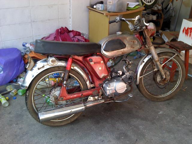 Name:  P100212_16.39.jpg
Views: 629
Size:  57.6 KB